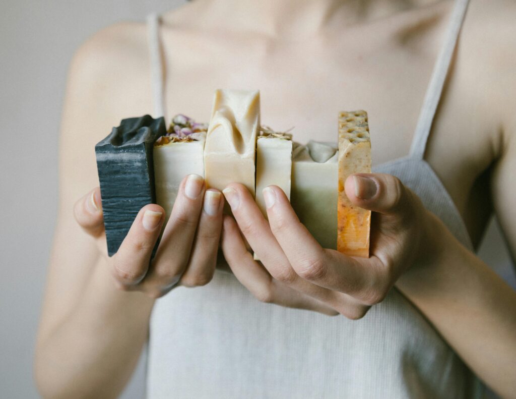 Summer Soap for Oily Skin: The Best Soaps for Oily Skin and Skincare Tips